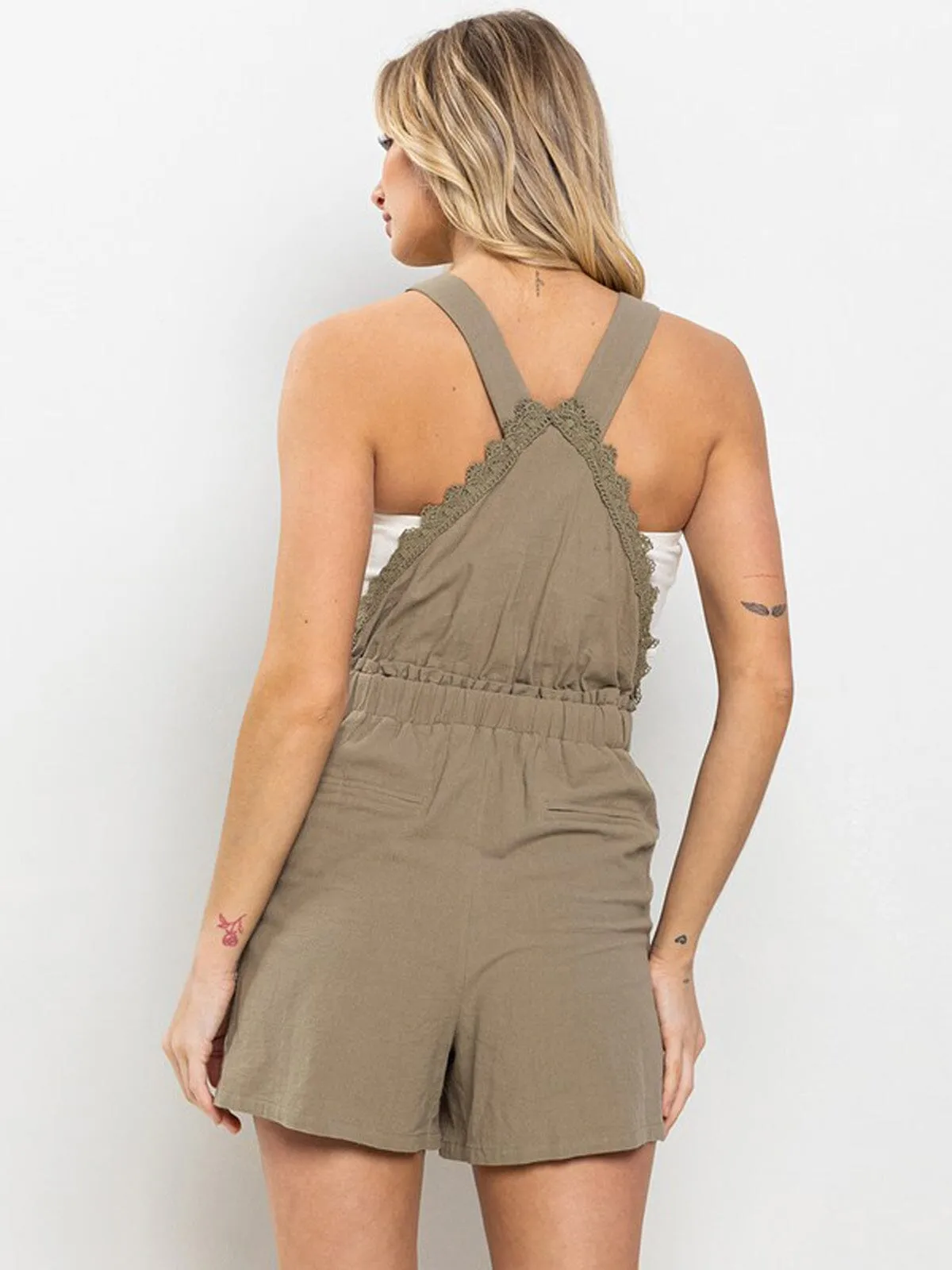 WOMEN'S SLEEVELESS POCKETS TRIM DETAILED OVERALL
